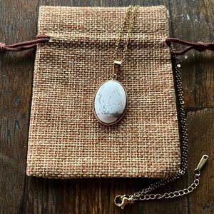 Howlite Necklace Howlite Pendant wit Gold plated Stainless Steel